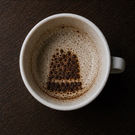 THIMBLE coffee grounds symbol photo variation 2