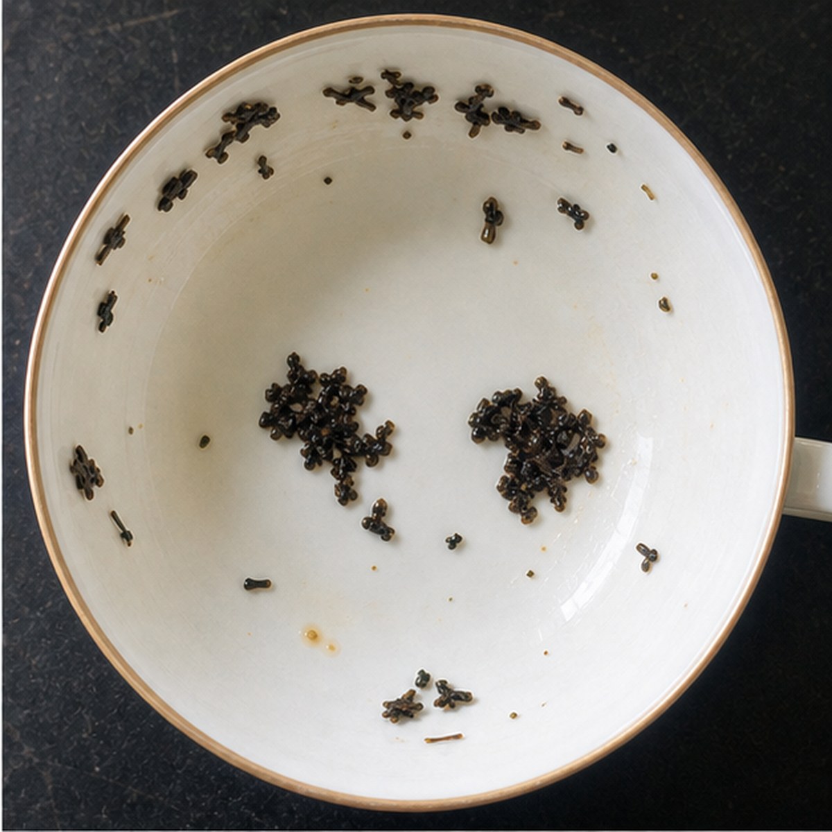 Ace Of Hearts tea leaves cup variation one