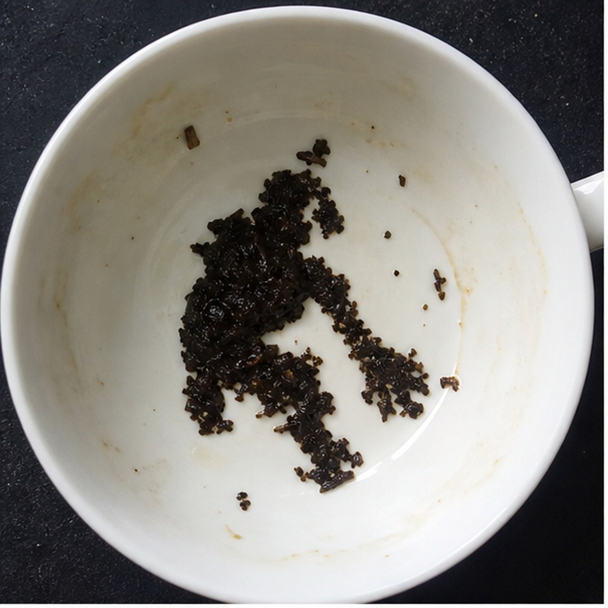 Ape tea leaf reading cup example