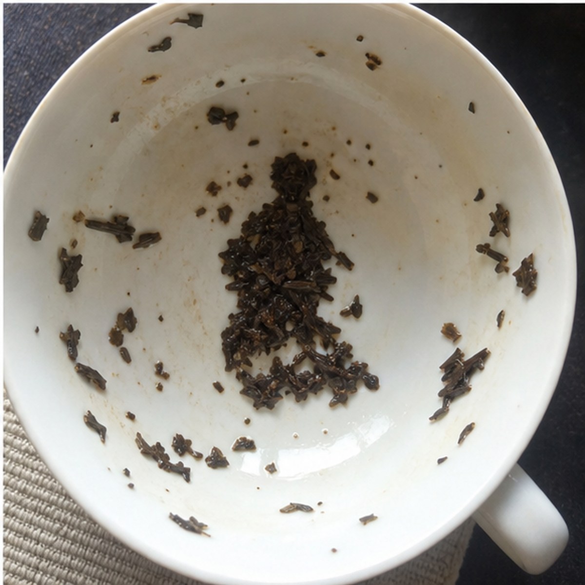 Arab tea leaves cup variation three