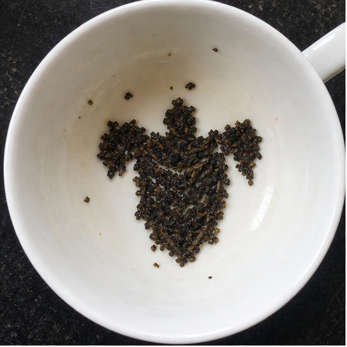 Armour tea leaf reading cup example