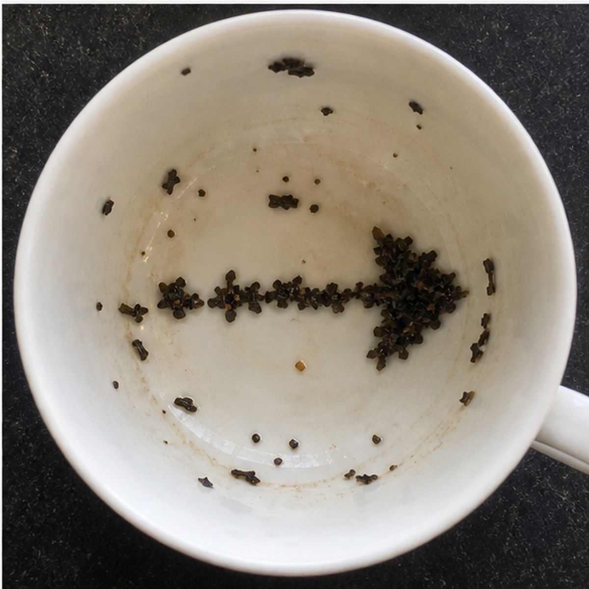 Arrow tea leaves cup variation three