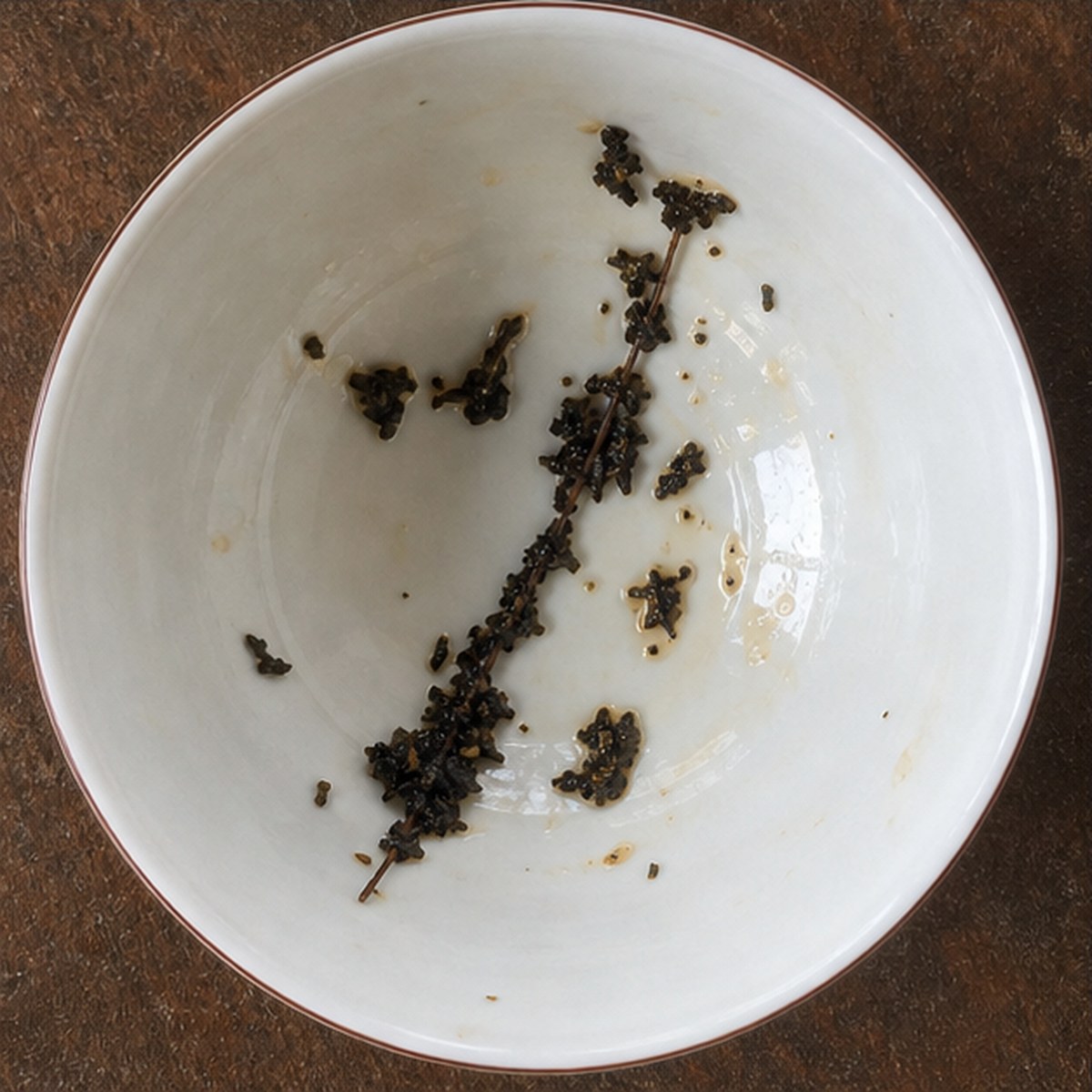 Artist'S Mahl Stick tea leaves cup variation two