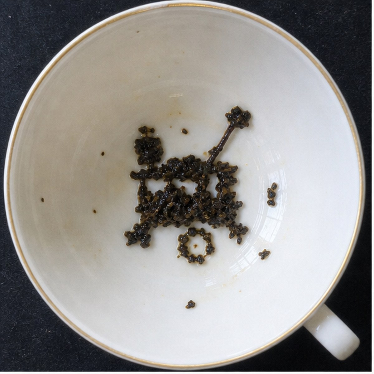 Automatic Machine tea leaf reading cup example