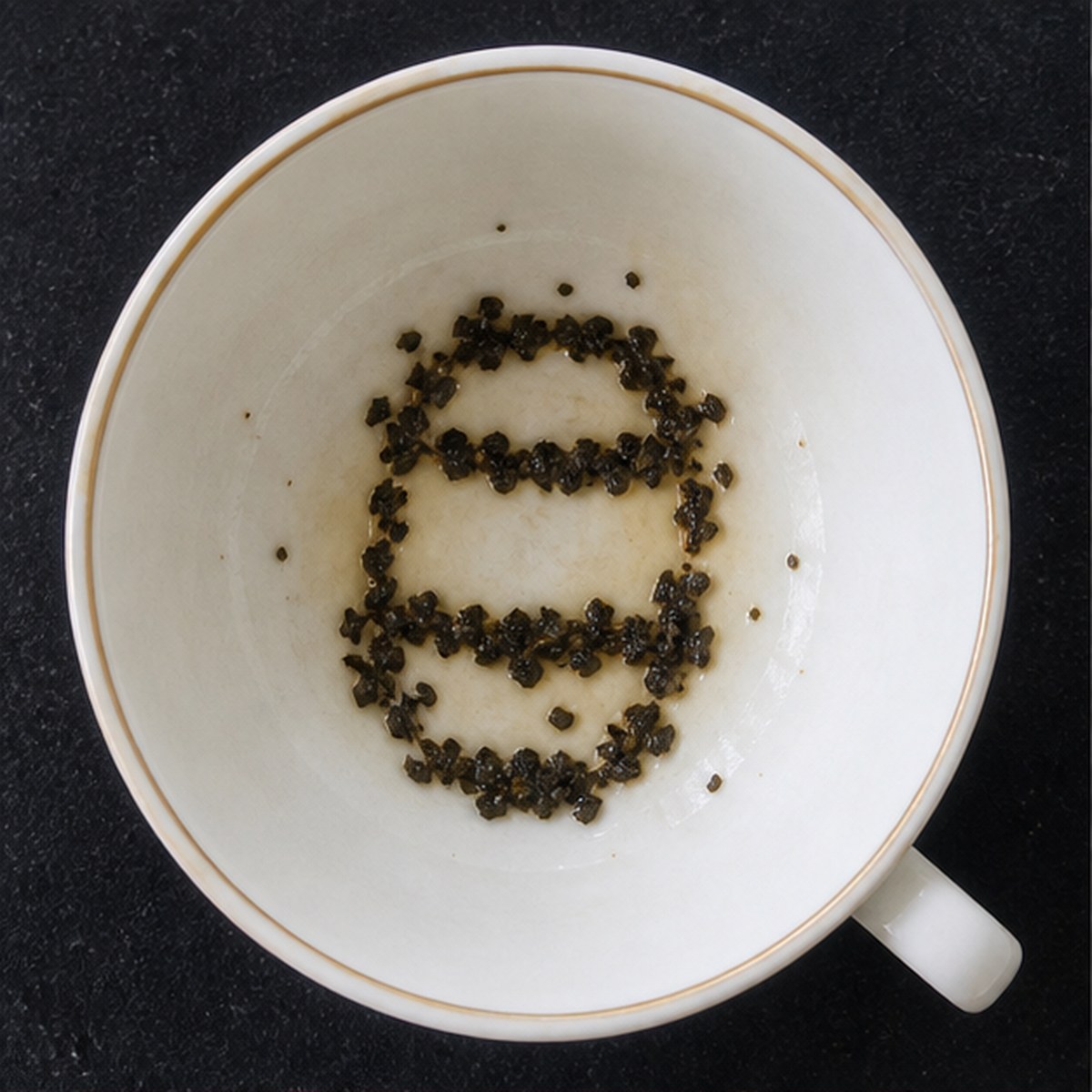 Barrel tea leaf reading cup example