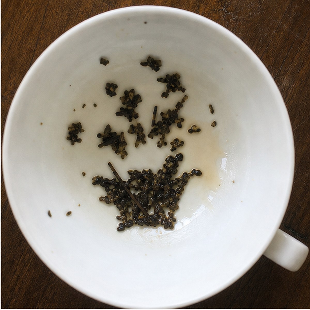 Basket Of Flowers tea leaves cup variation one