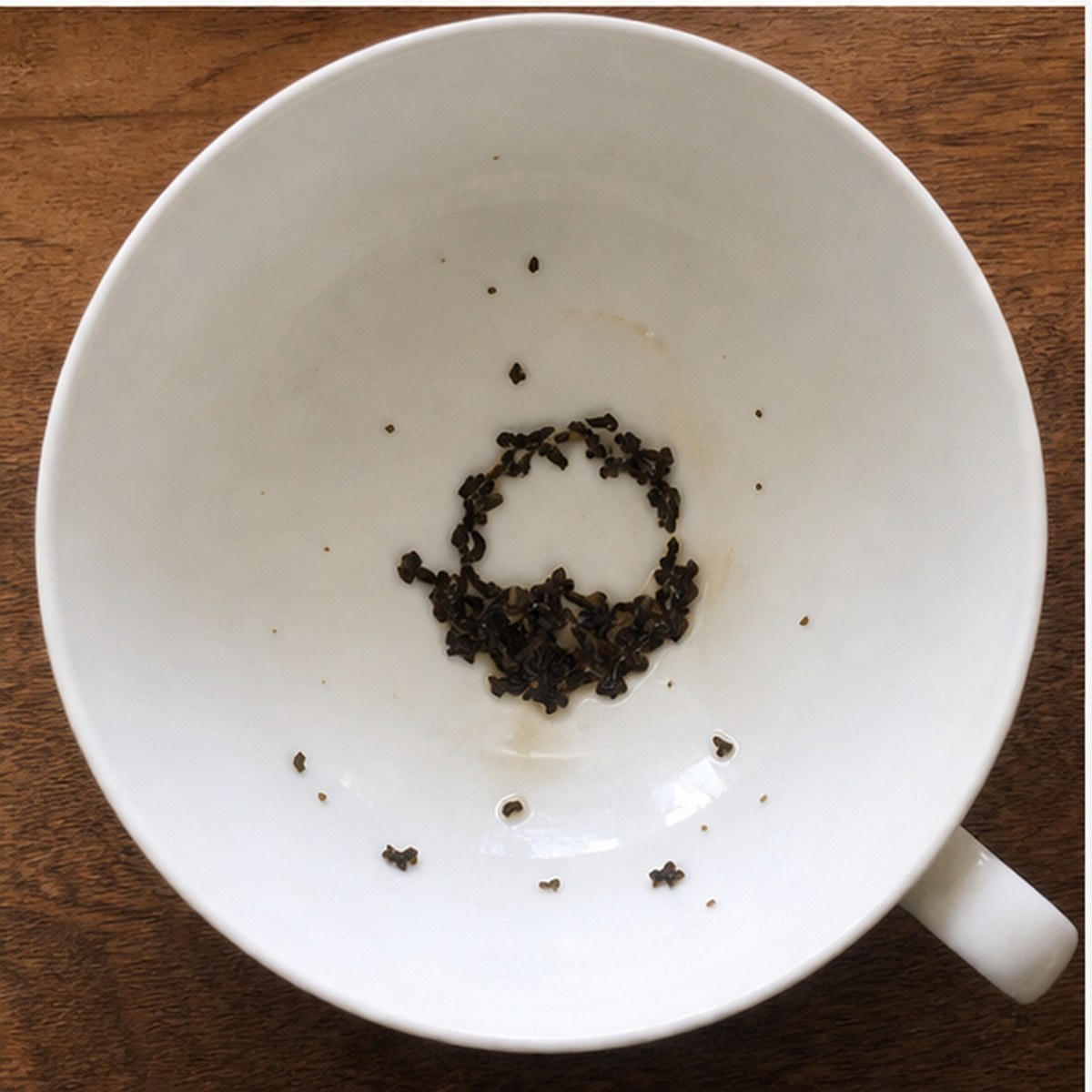 Basket tea leaves cup variation two