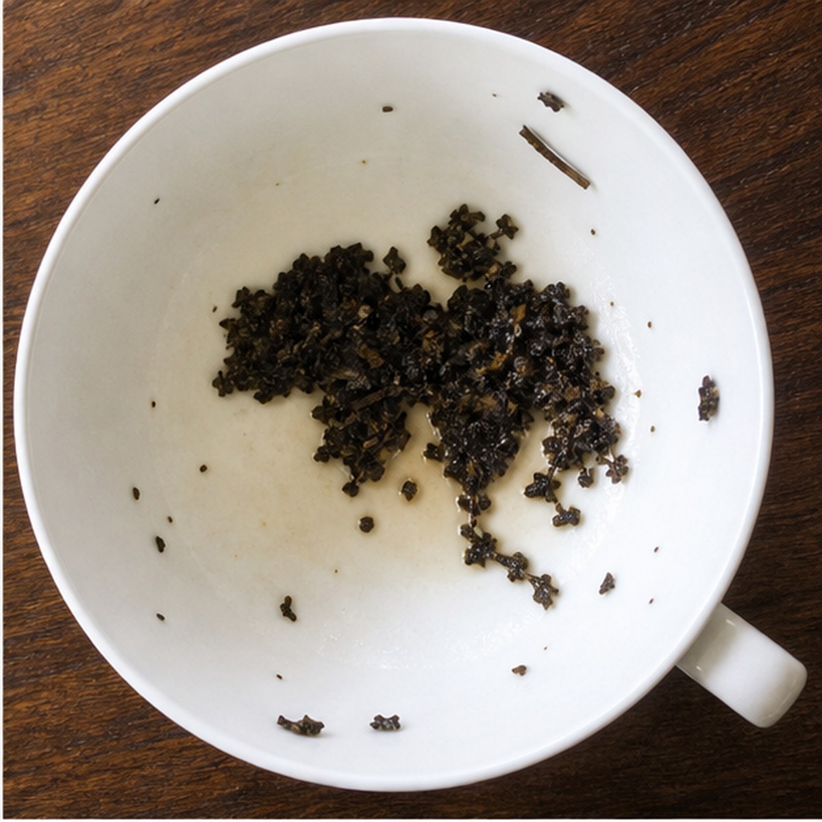 Bear tea leaves cup variation one
