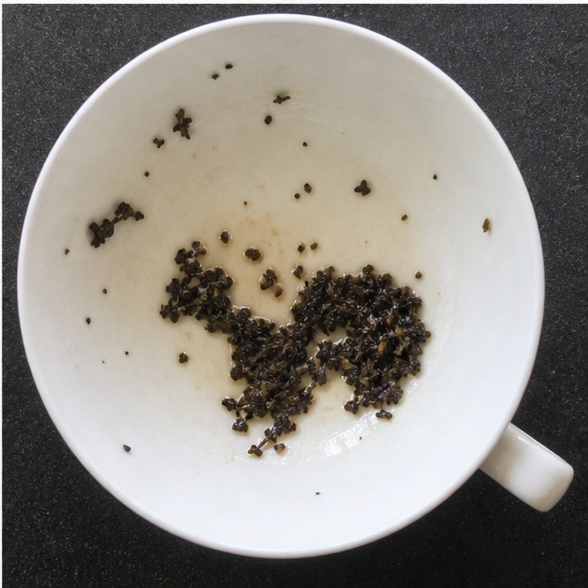 Bear tea leaves cup variation three