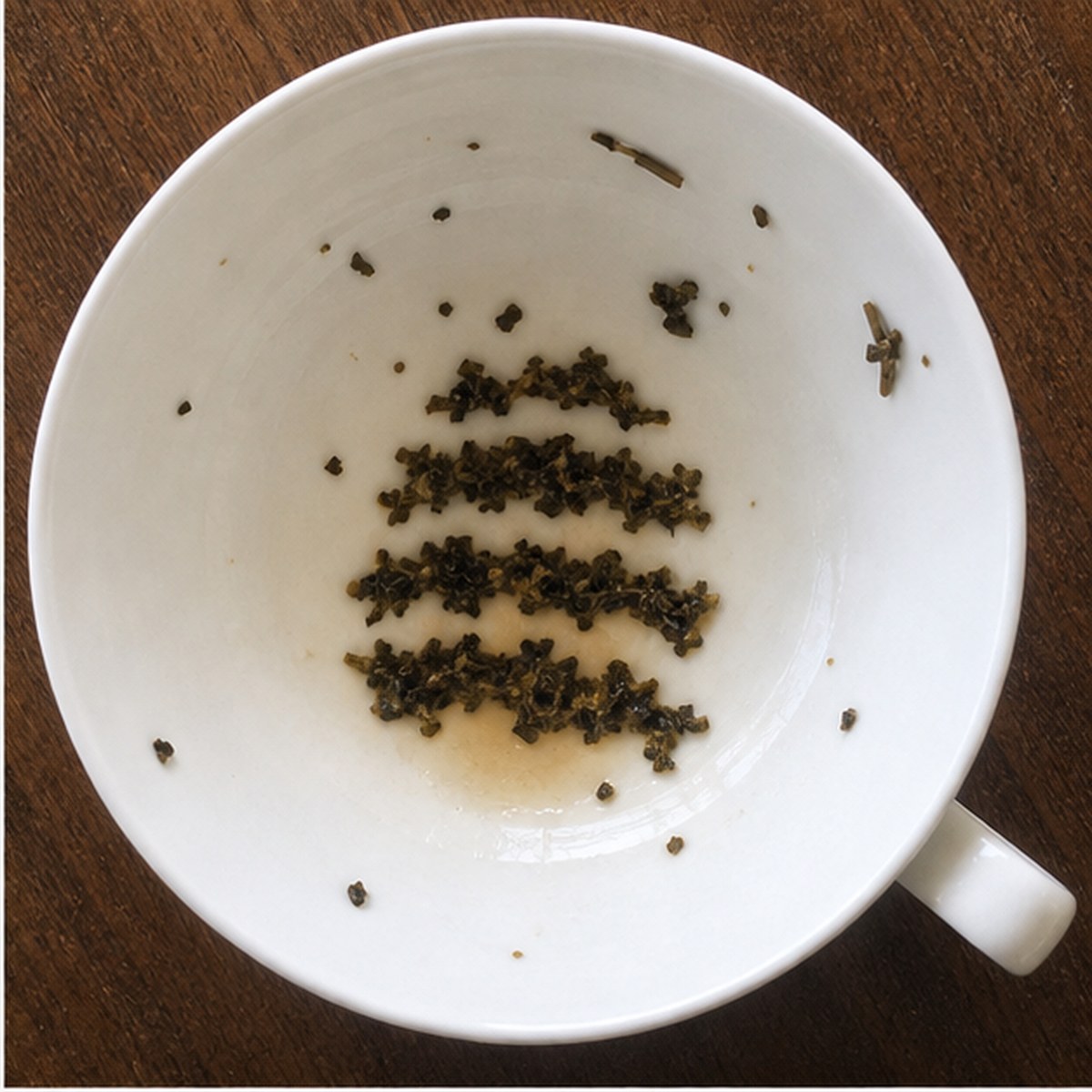 Beehive tea leaves cup variation one