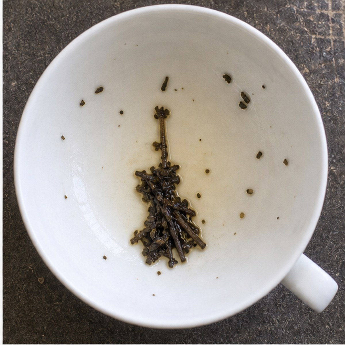 Besom tea leaves cup variation one