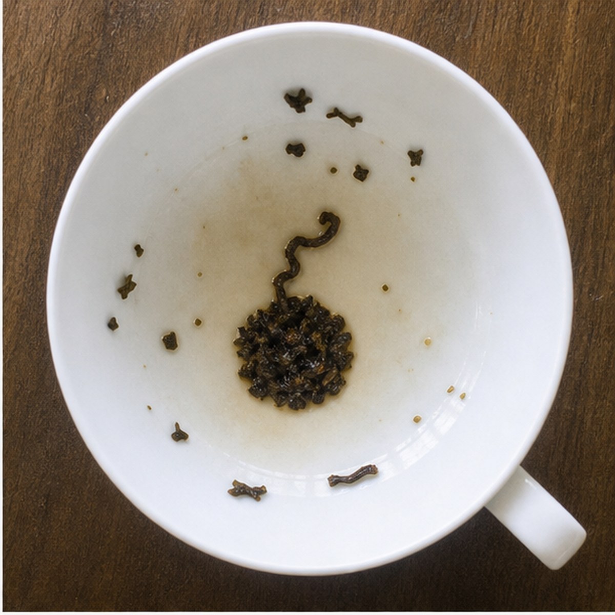 Bomb tea leaves cup variation one
