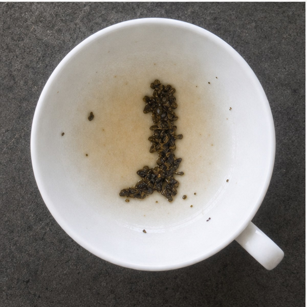 Boot-Tree tea leaves cup variation two