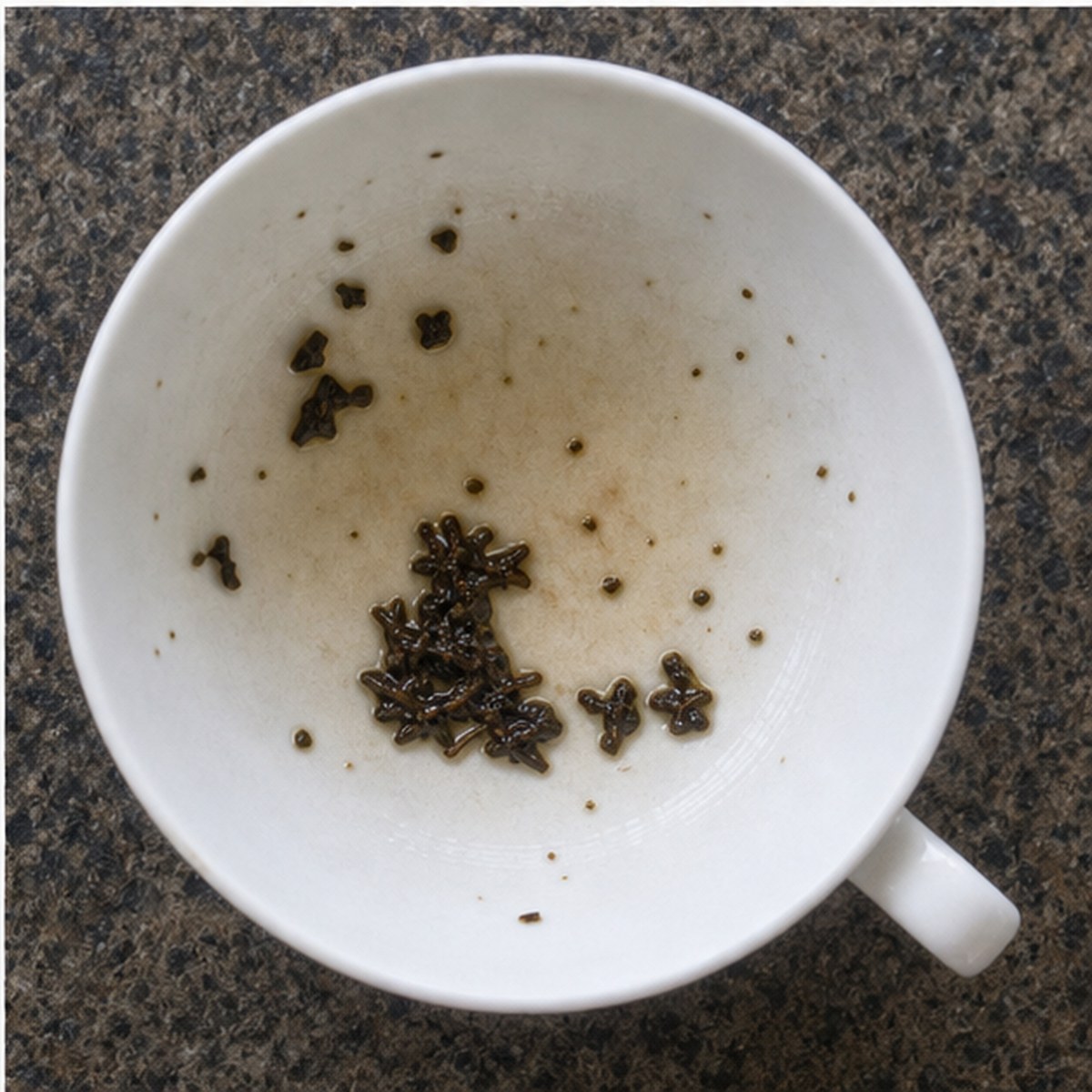 Bootblack tea leaves cup variation three
