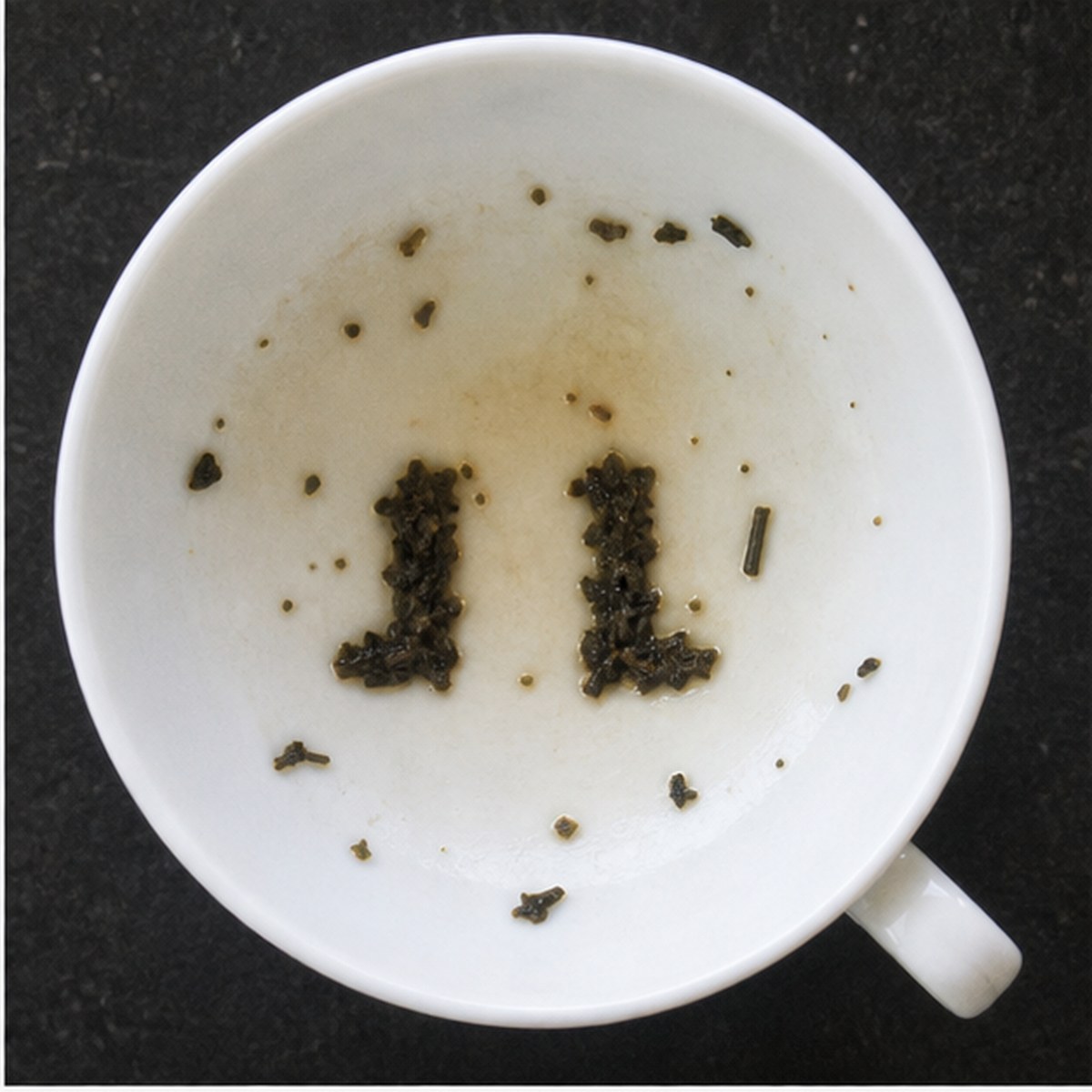 Boots tea leaves cup variation one