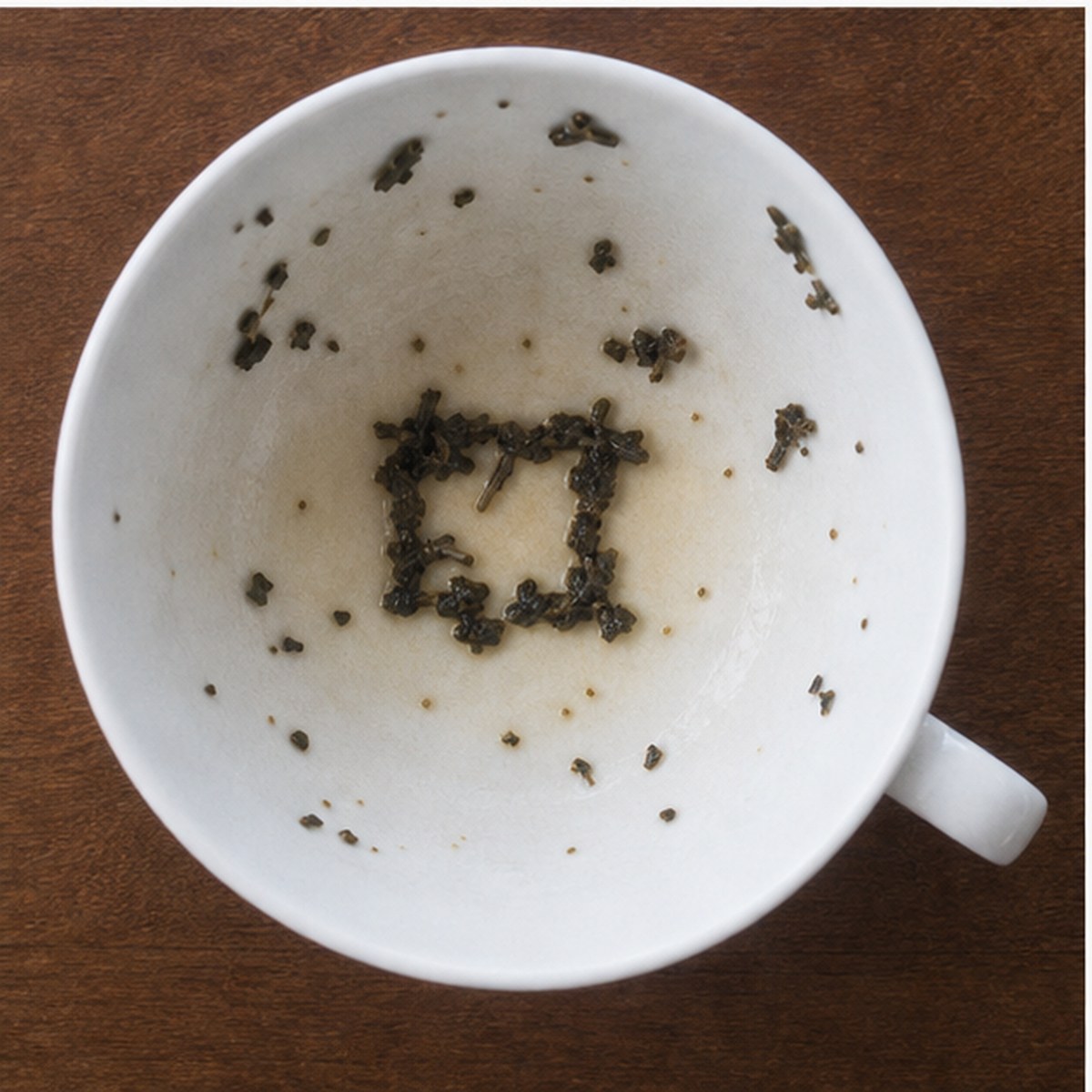 Box tea leaves cup variation two