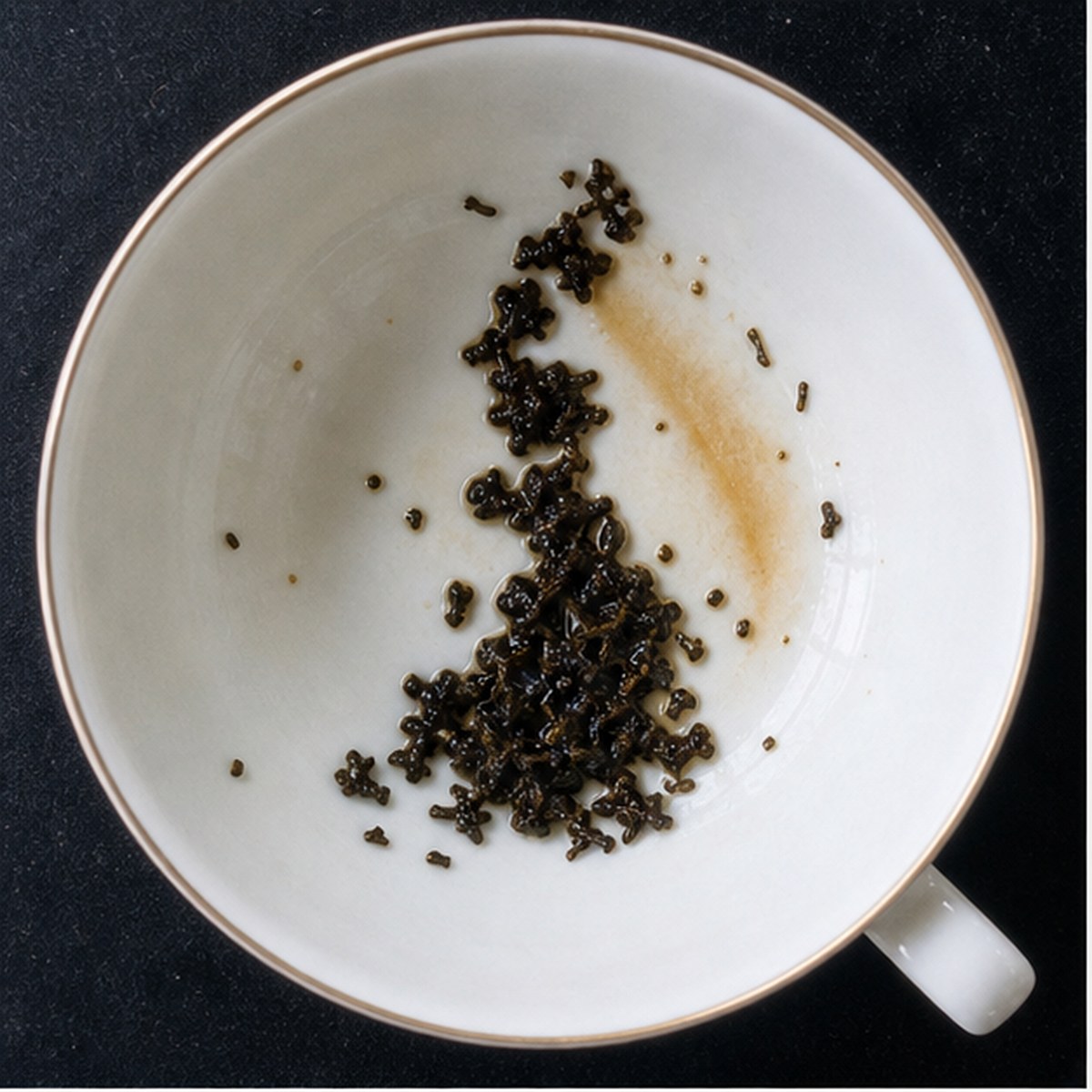 Bride tea leaf reading cup example