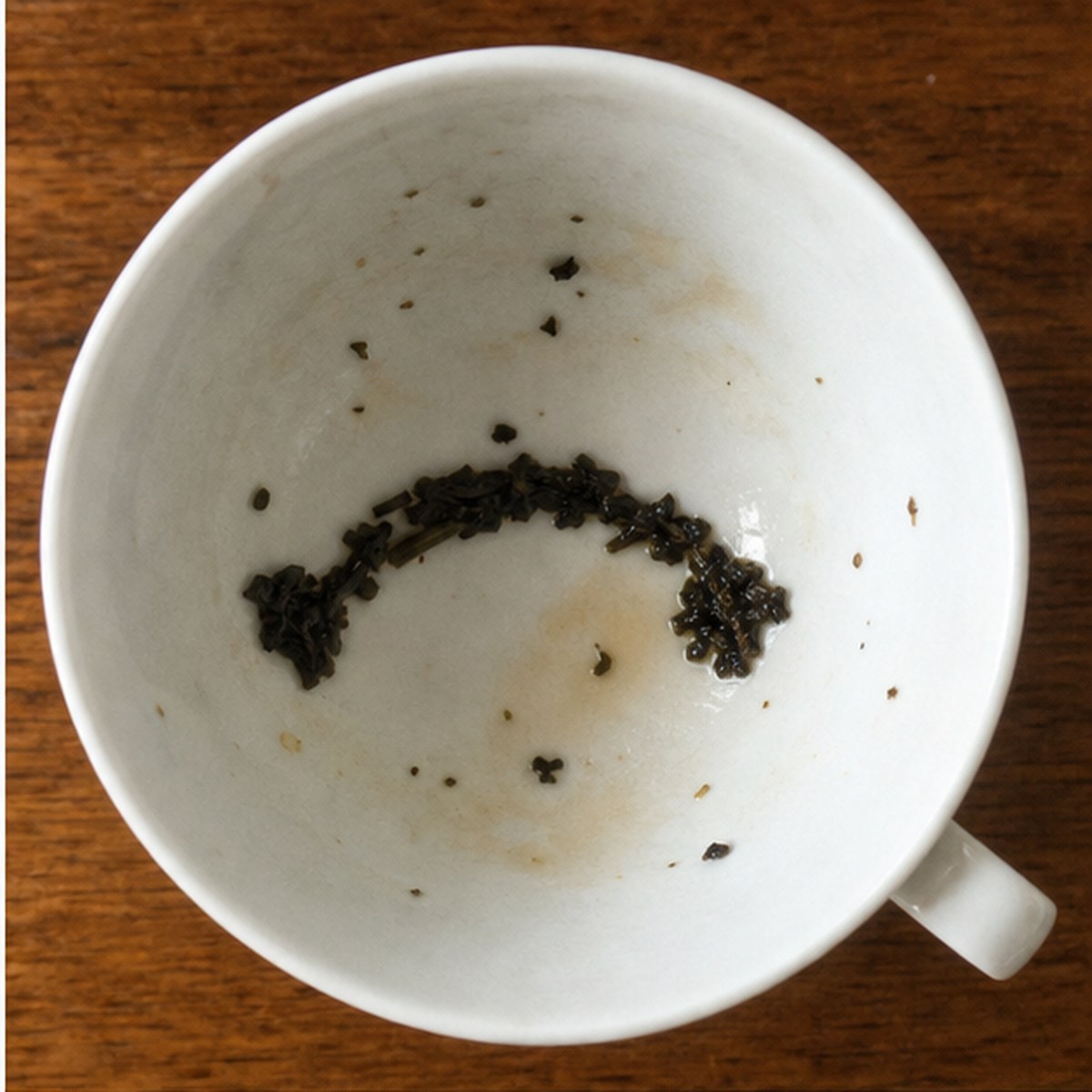 Bridge tea leaves cup variation one