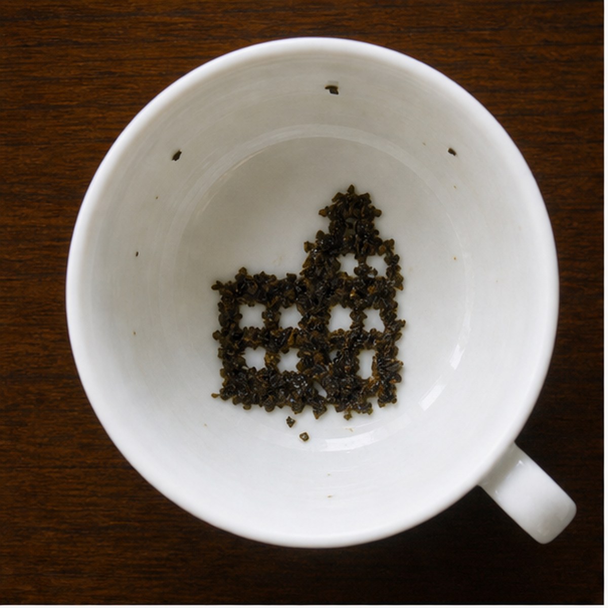 Building tea leaf reading cup example
