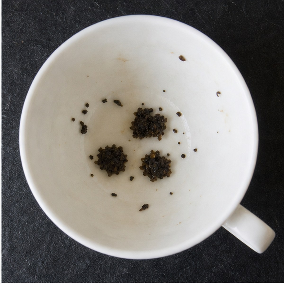 Buns tea leaves cup variation one