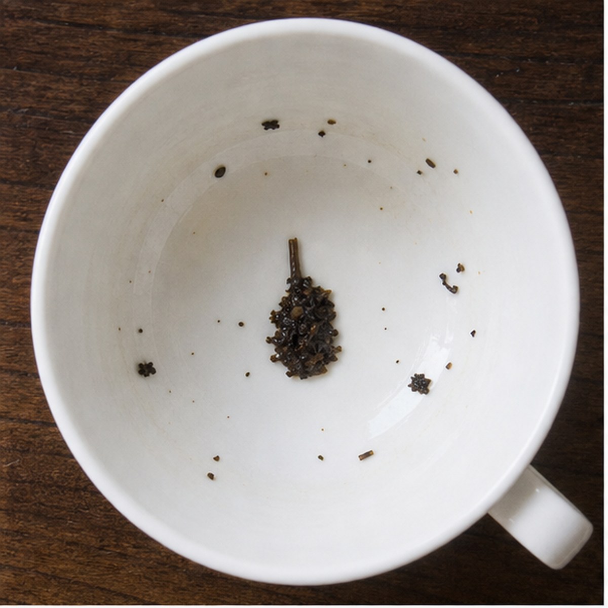 Buoy tea leaf reading cup example