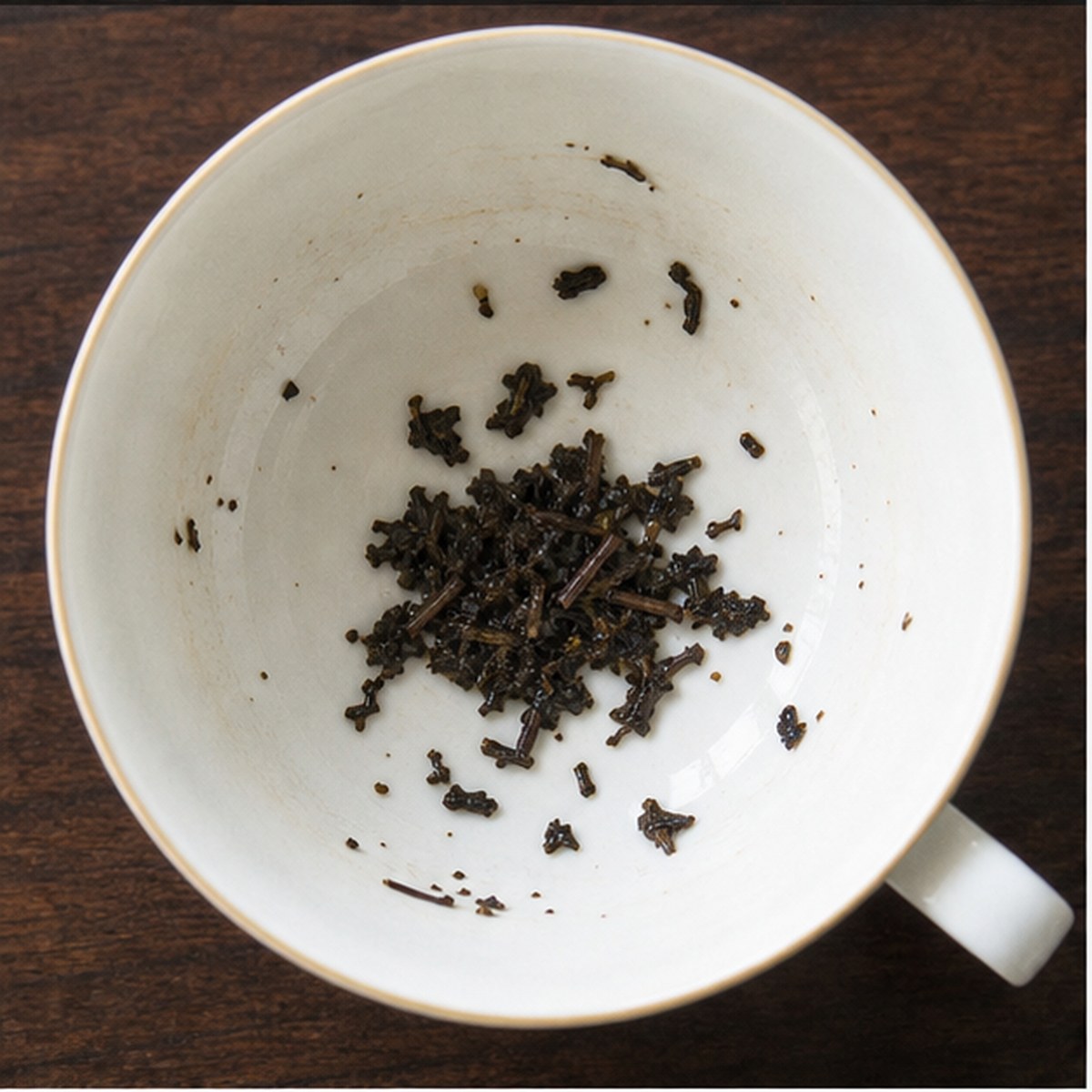 Bush tea leaf reading cup example