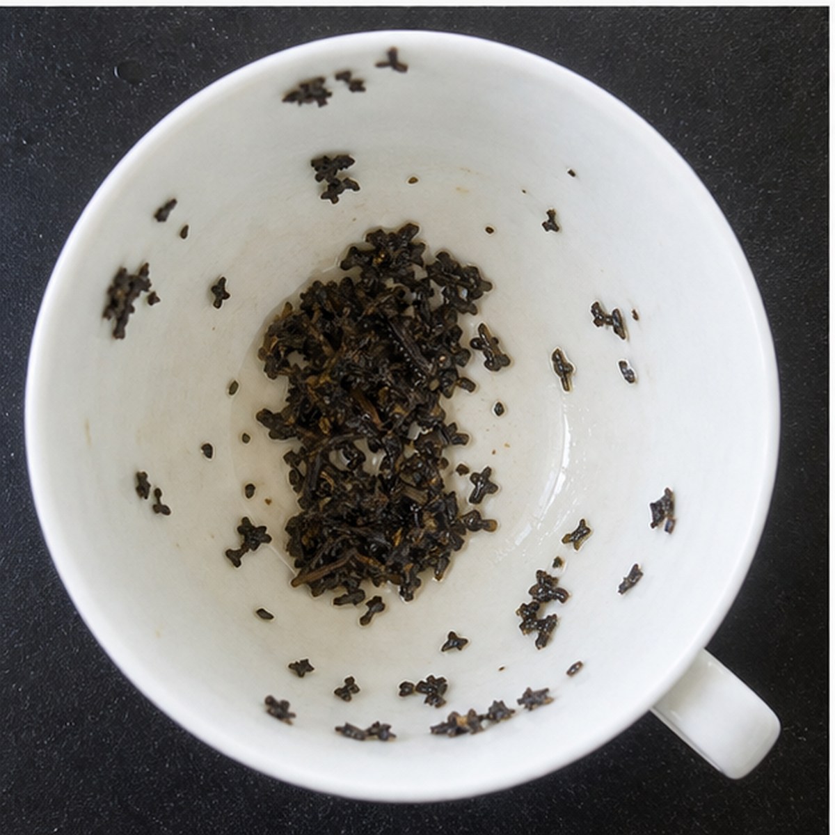 Cabinet tea leaves cup variation two