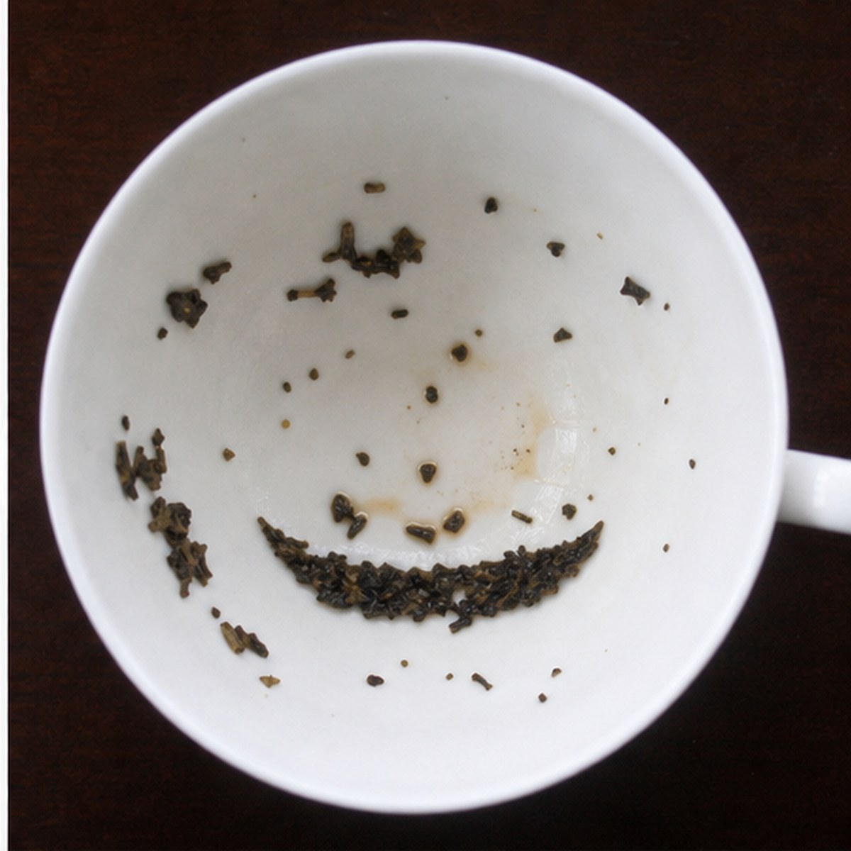 Canoe tea leaves cup variation one
