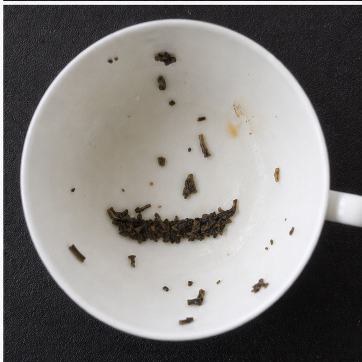 Canoe tea leaves cup variation three