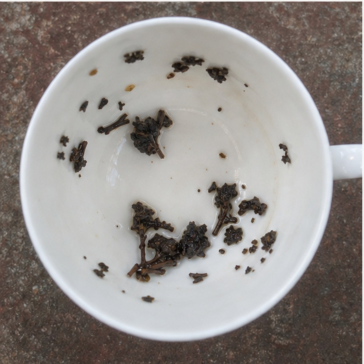 Carnations tea leaves cup variation two