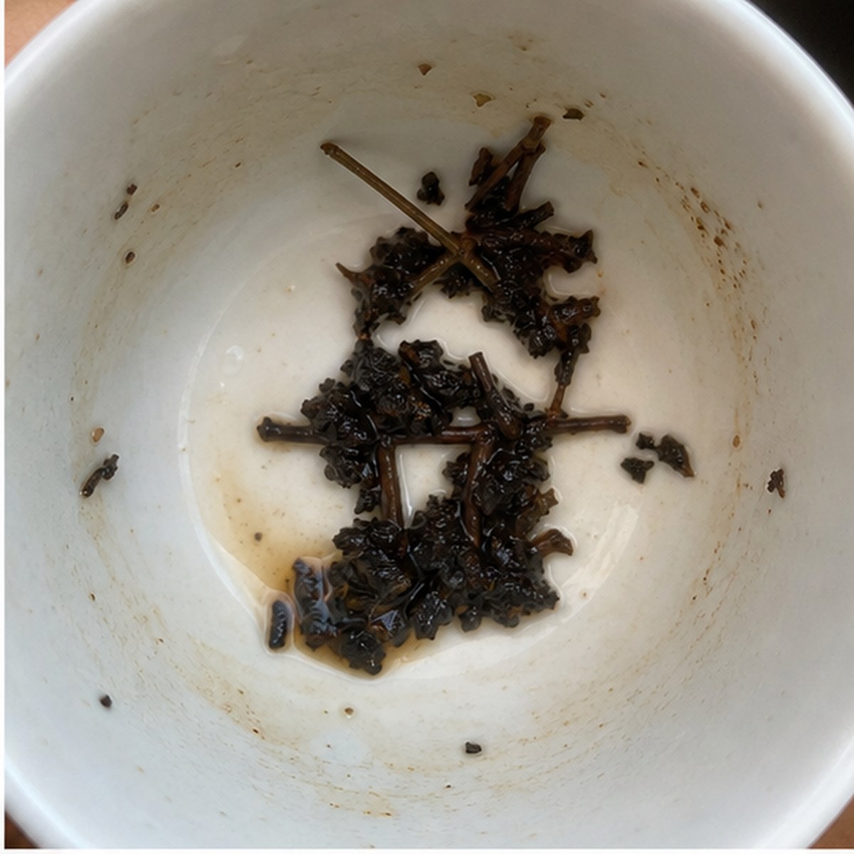 Carrying Chair tea leaves cup variation one