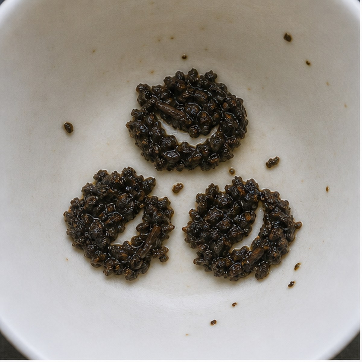 Chestnuts tea leaf reading cup example