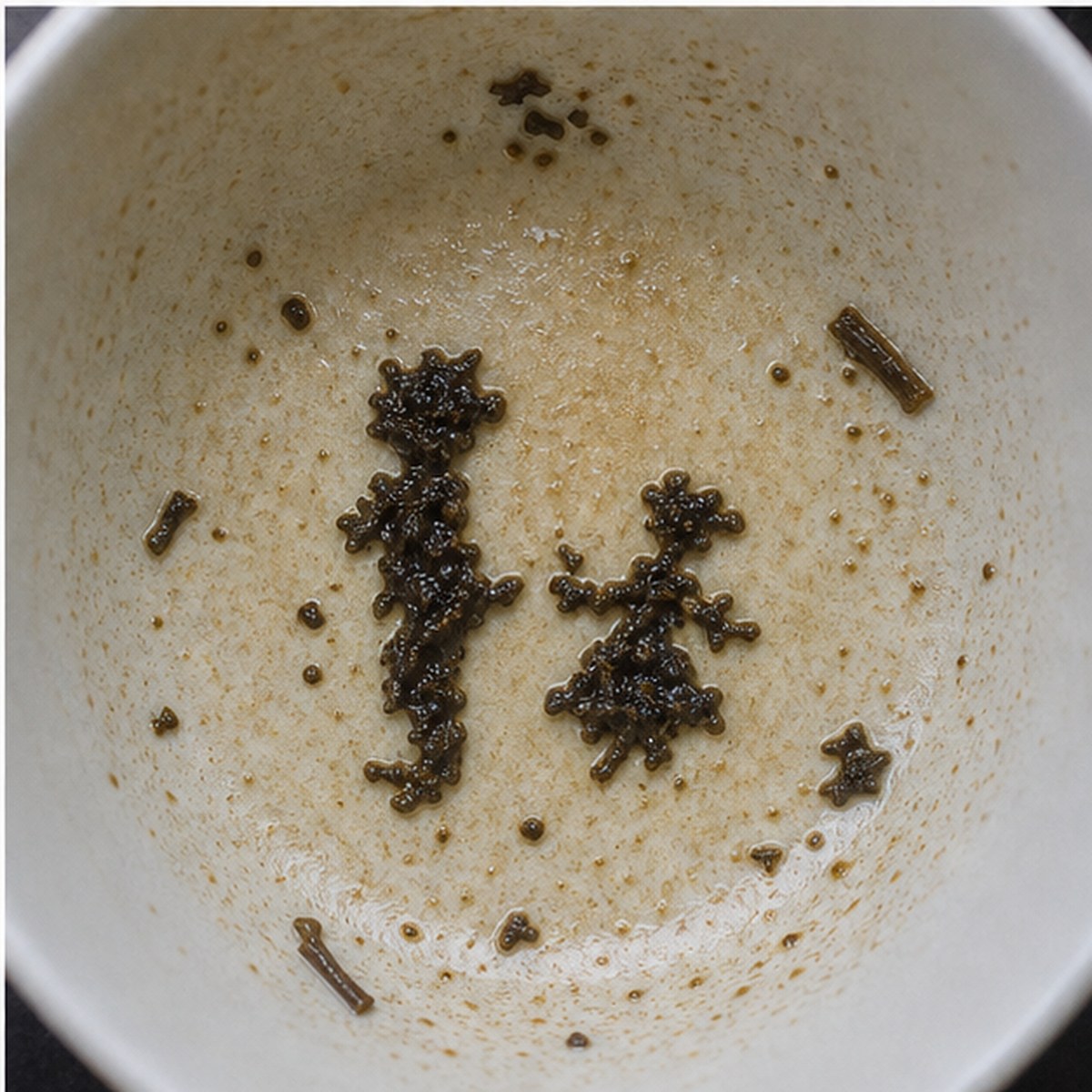 Child With Dancing-Doll tea leaves cup variation three