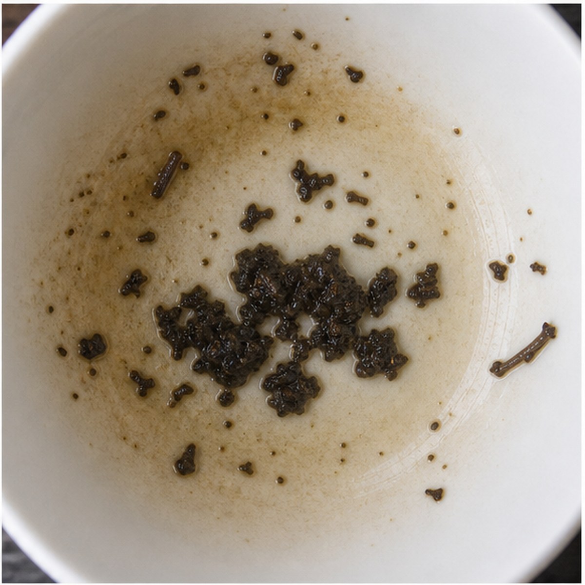 Coal tea leaves cup variation one