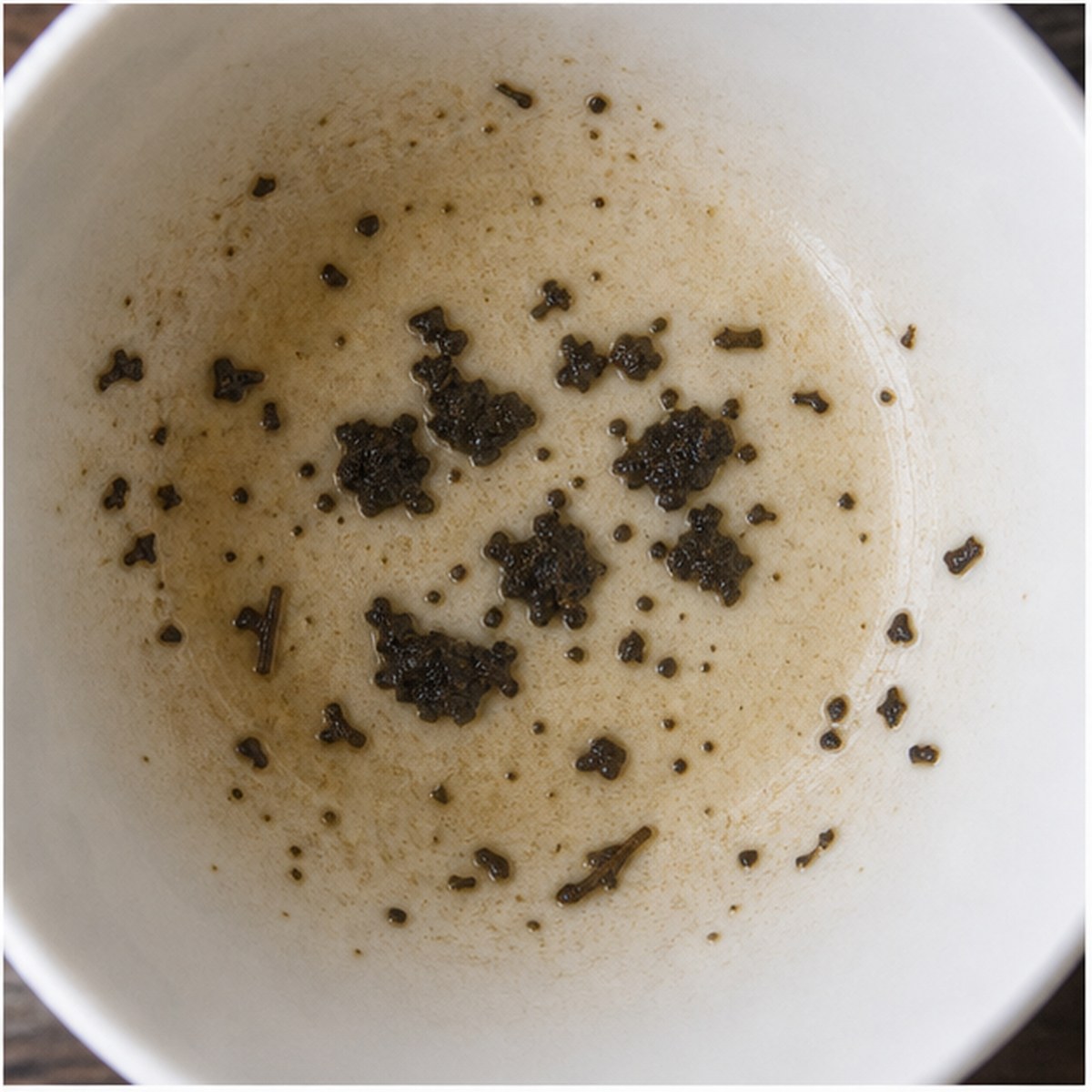 Coal tea leaves cup variation three