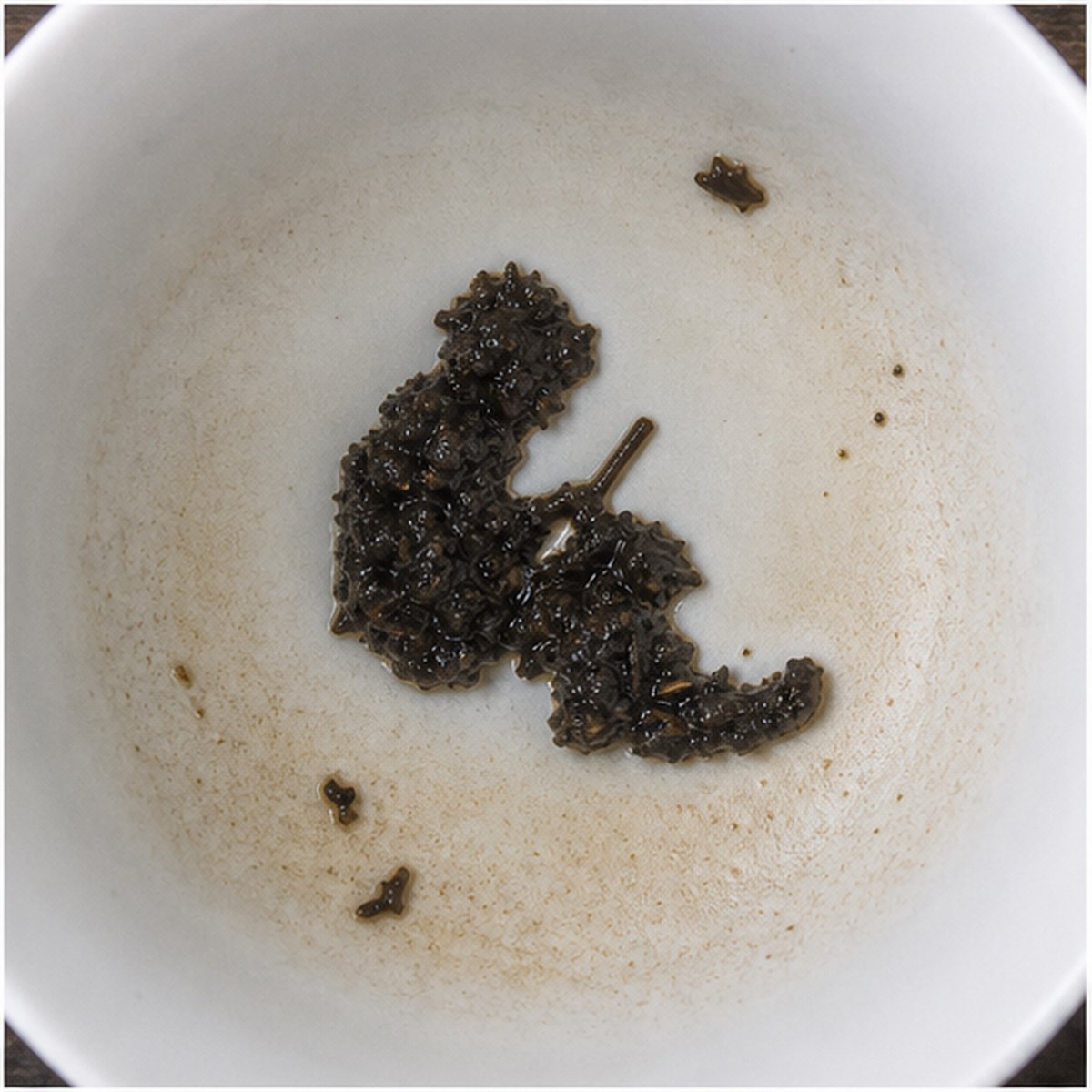 Cobbler tea leaf reading cup example