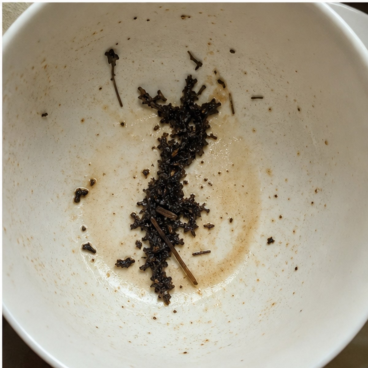 Dancer tea leaves cup variation three