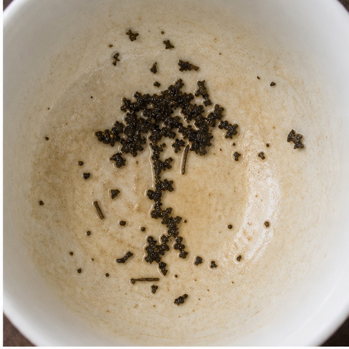 Elm Tree tea leaves cup variation one