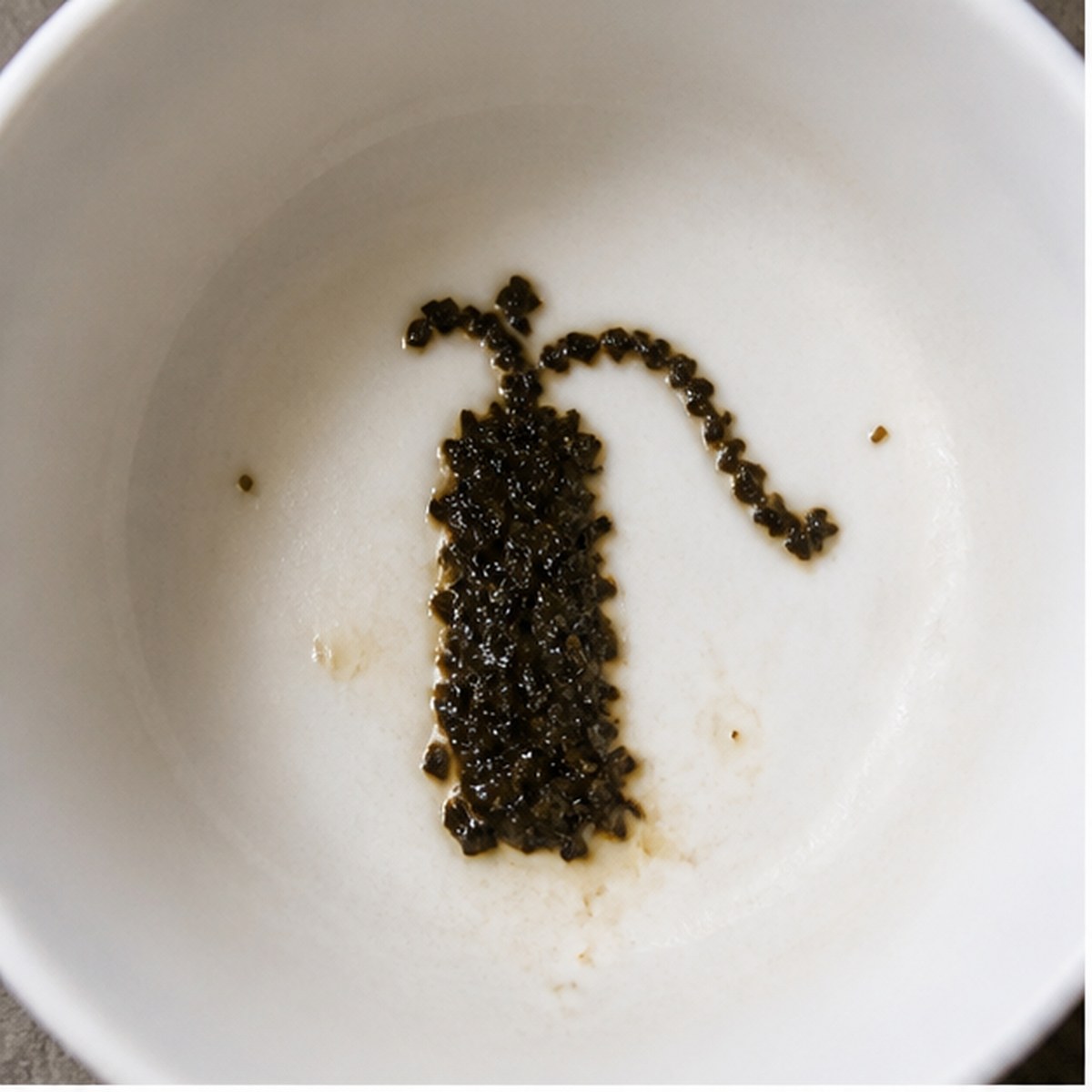 Extinguisher tea leaf reading cup example