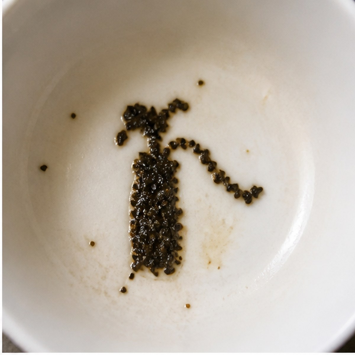 Extinguisher tea leaves cup variation one