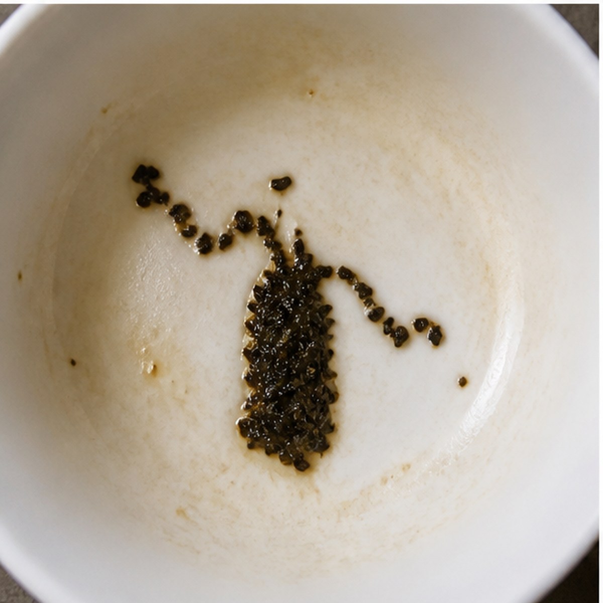 Extinguisher tea leaves cup variation two