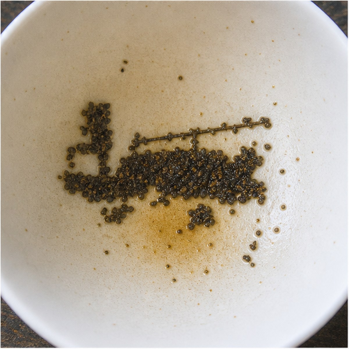 Fire-Engine tea leaves cup variation three