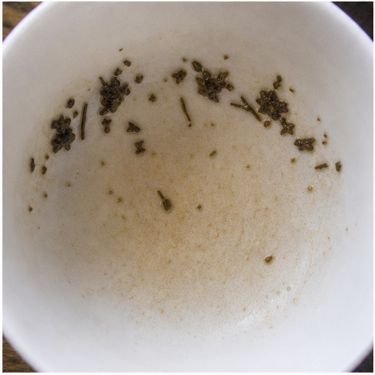 Flower-Border tea leaves cup variation two