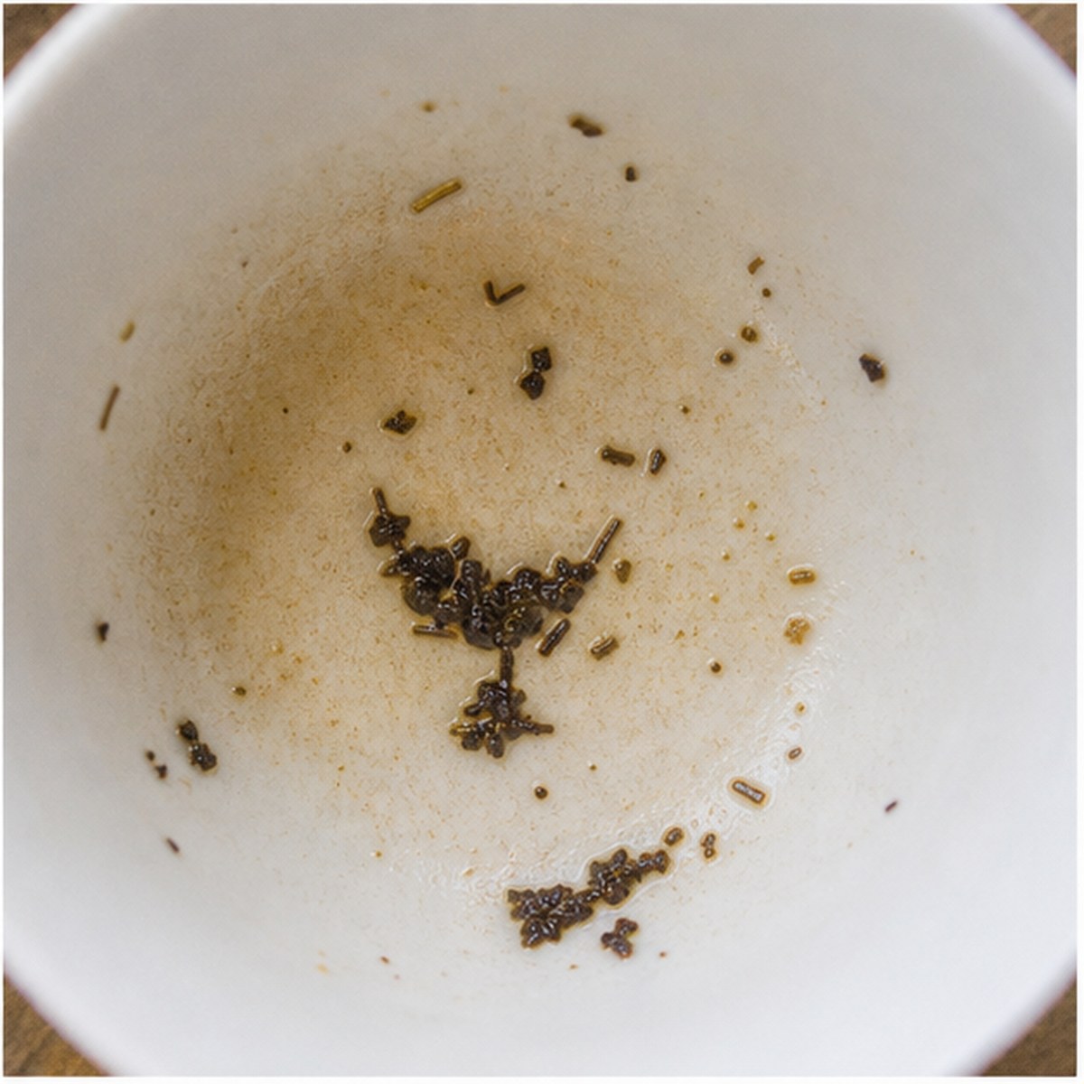Font tea leaves cup variation three