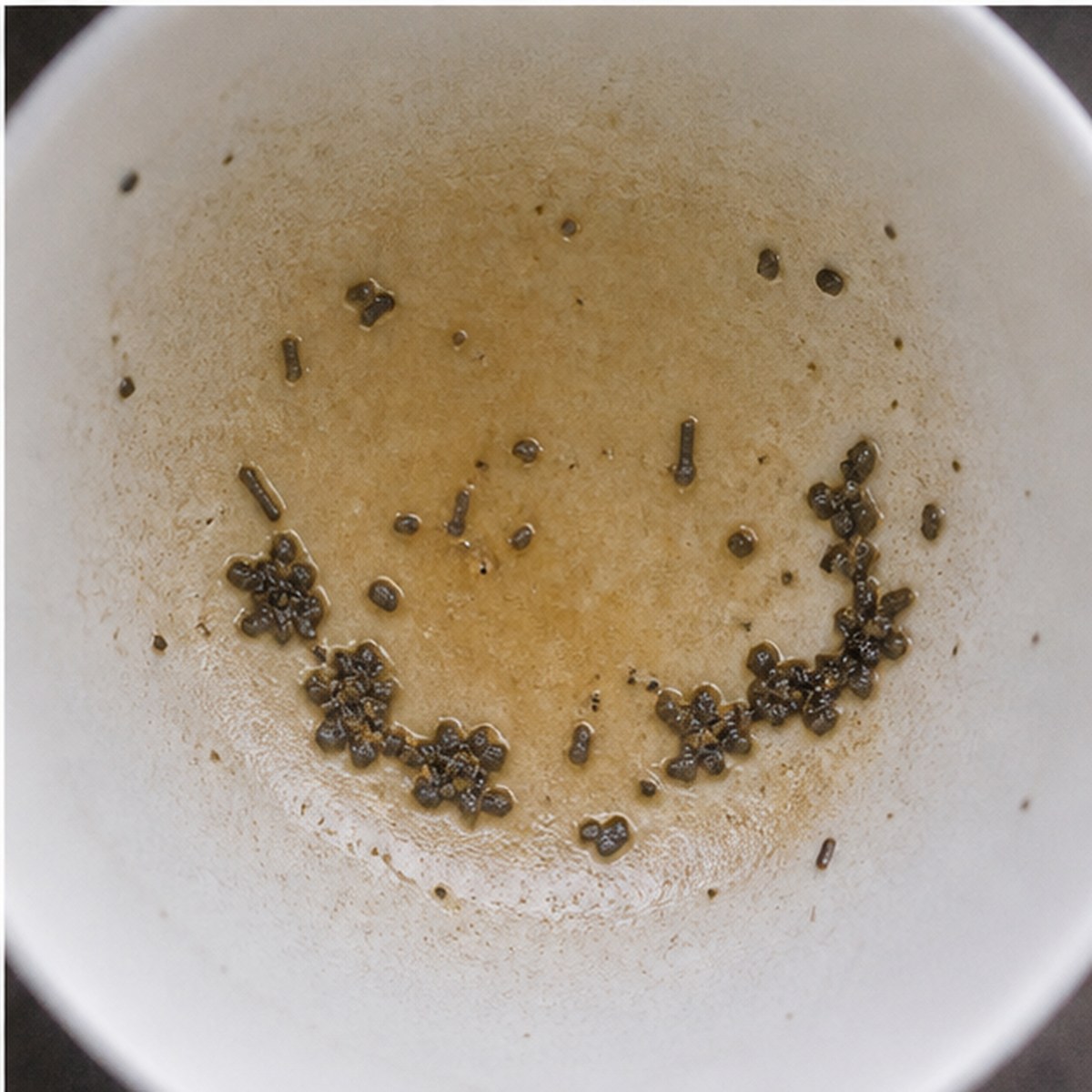 Garland tea leaves cup variation three