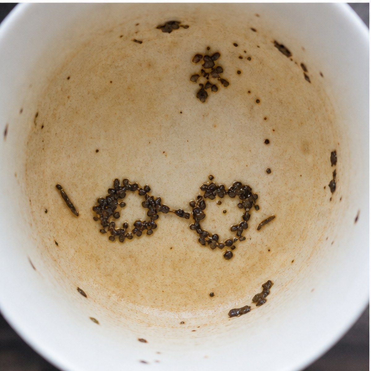 Glasses tea leaves cup variation two
