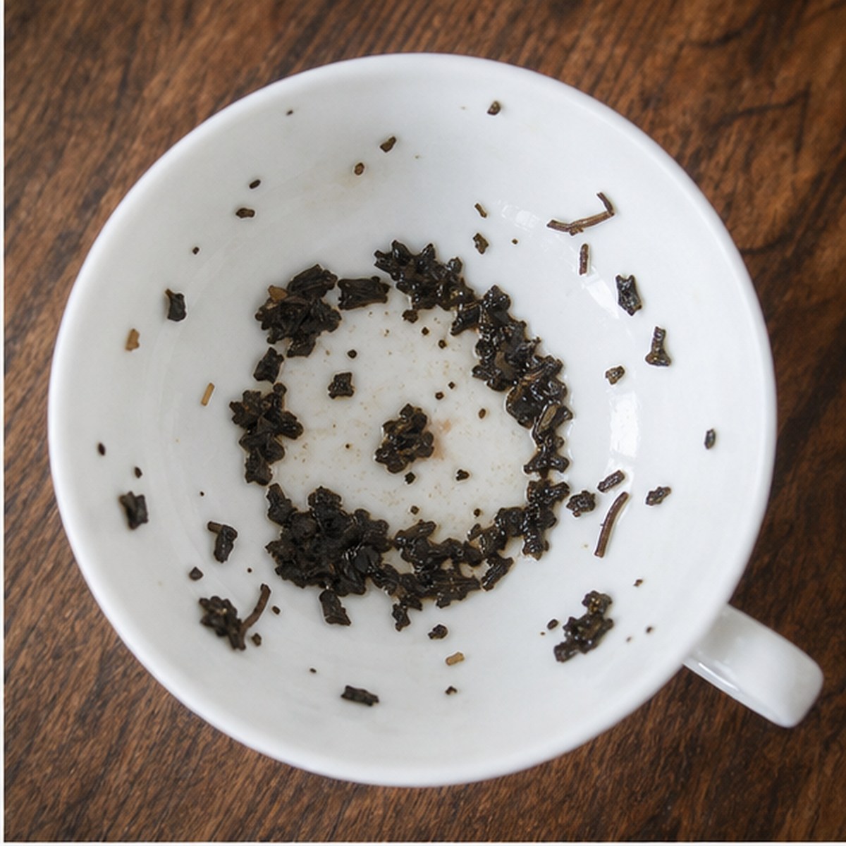 Grindstone tea leaves cup variation one