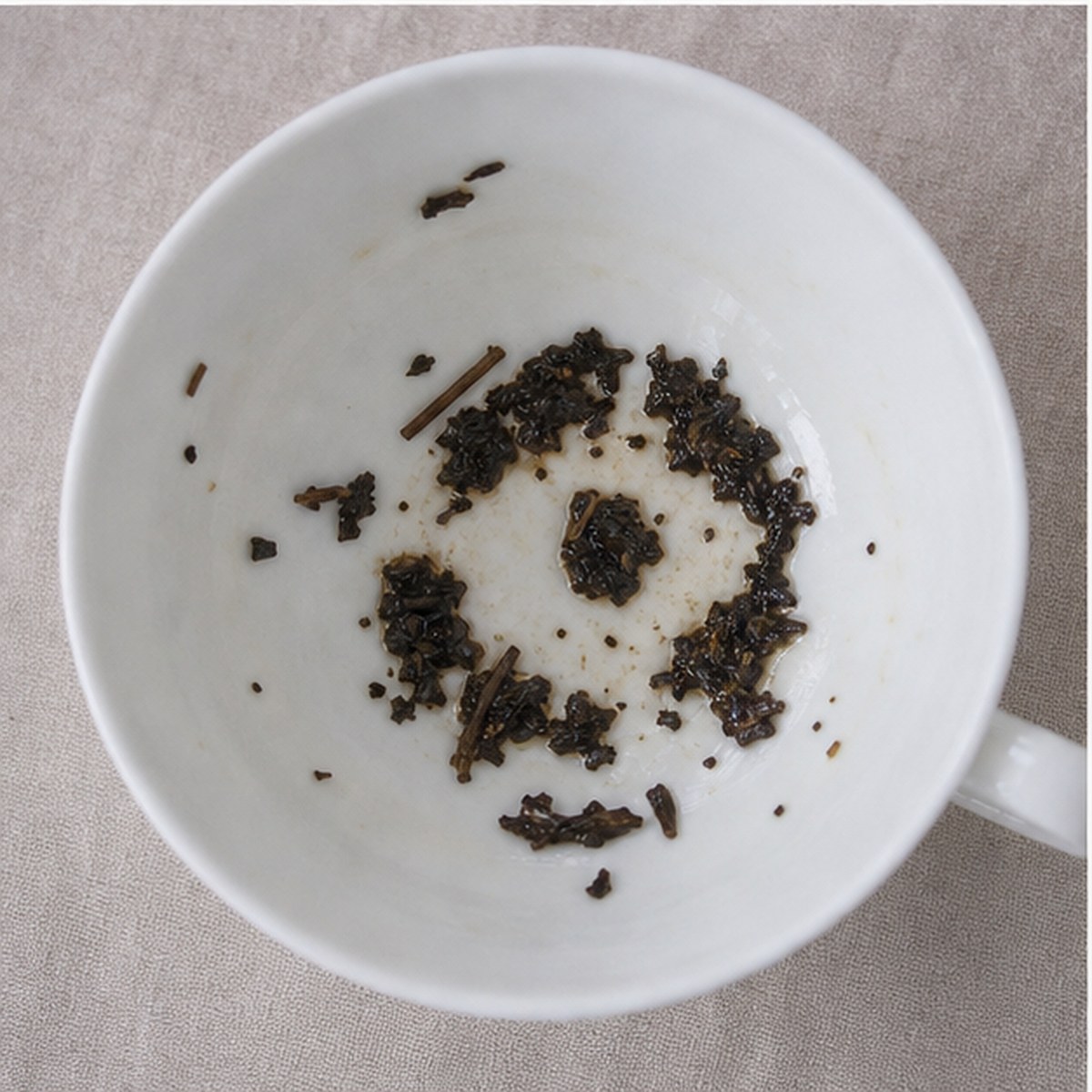 Grindstone tea leaves cup variation two
