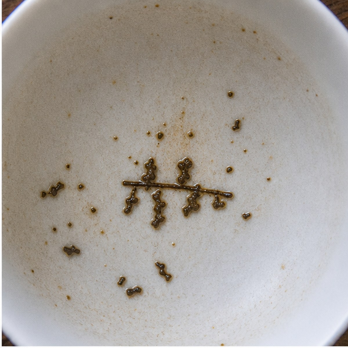 Harrow tea leaves cup variation one