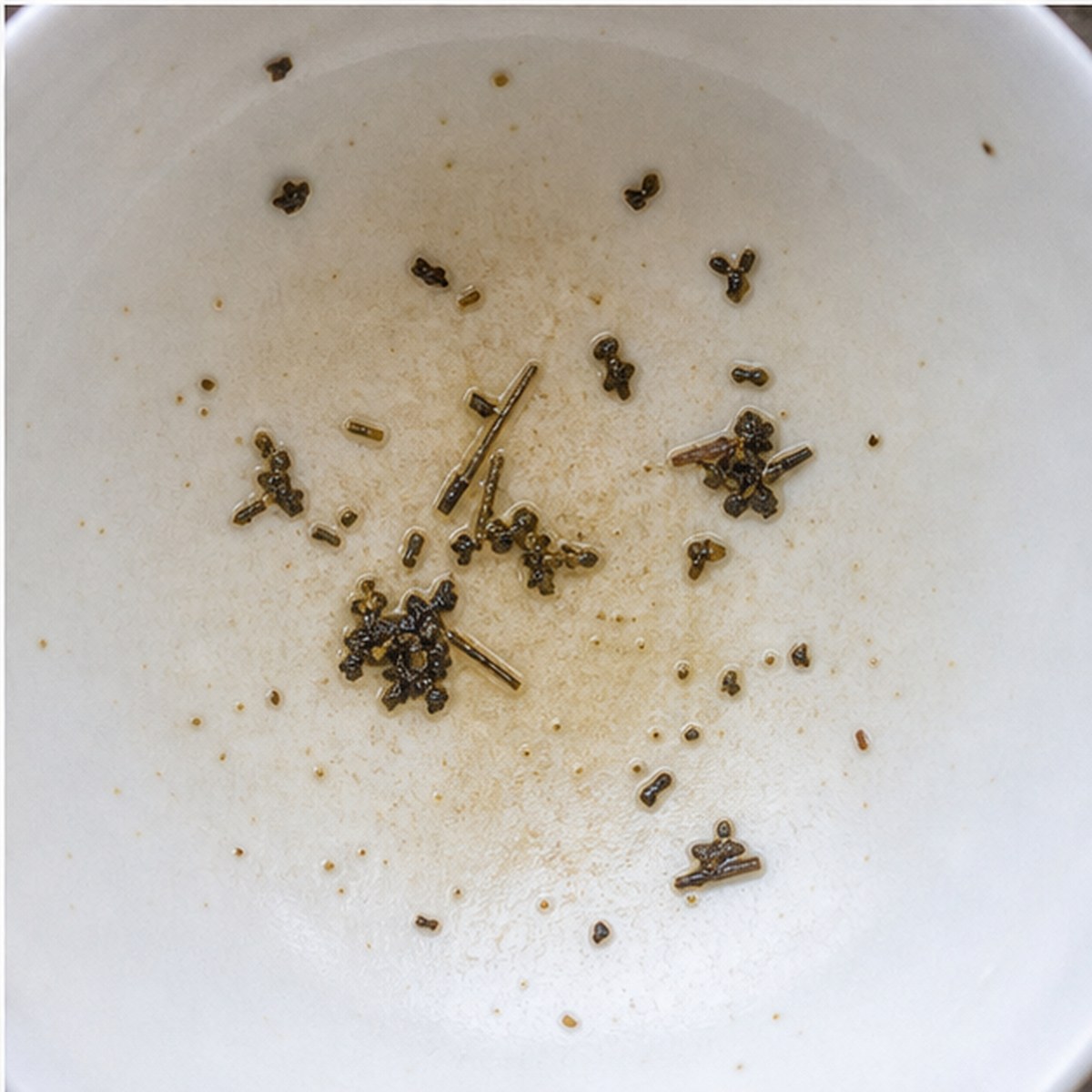 Hayrick tea leaves cup variation three